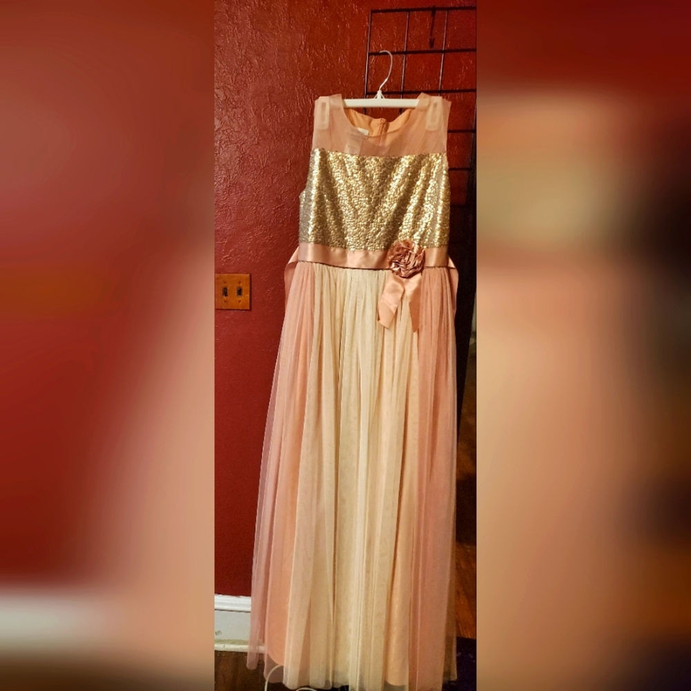 Junior prom dress